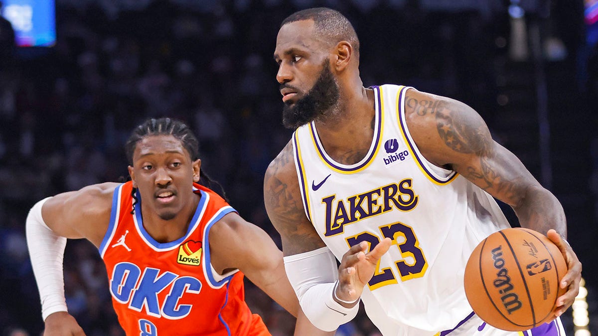 LeBron James expected to opt out of Lakers contract and enter free agency market: report