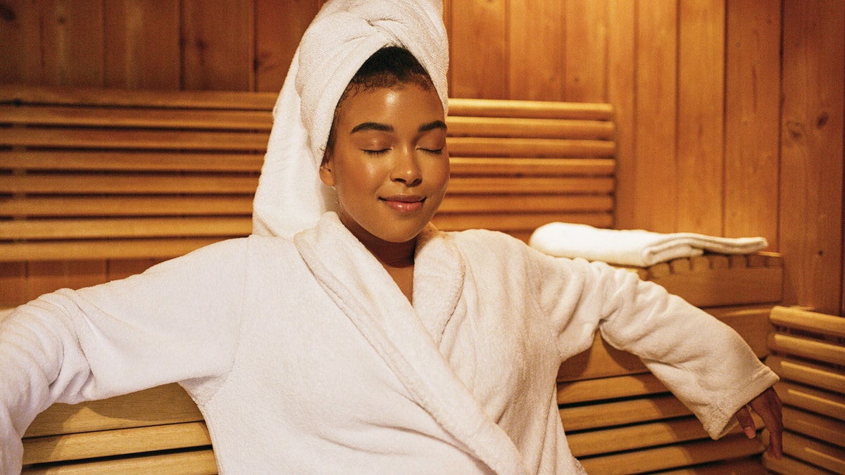 The sauna offers health benefits but also has risks if not used carefully